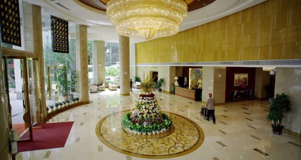 Yue Xiu Hotel Guangzhou Exterior photo